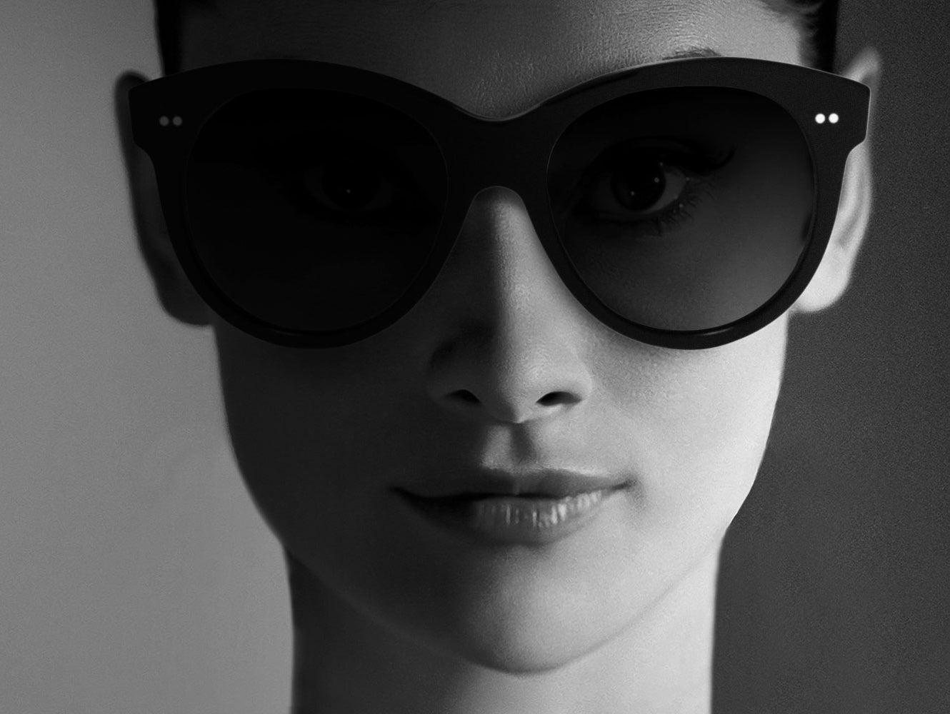Audrey Hepburn & Oliver Goldsmith: Eyewear History