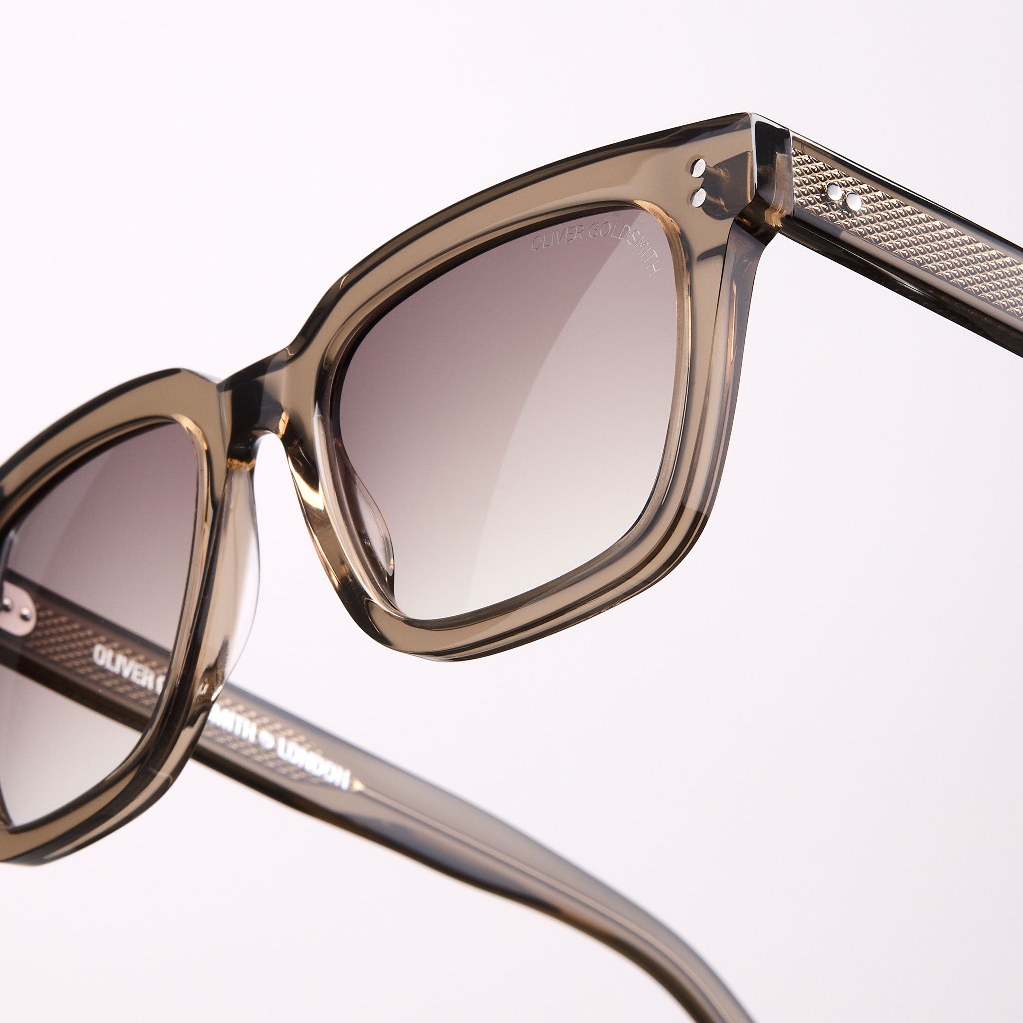 Oliver Goldsmith サングラス オリバー ゴールドスミス サングラス® |公式ウェブサイト – Oliver